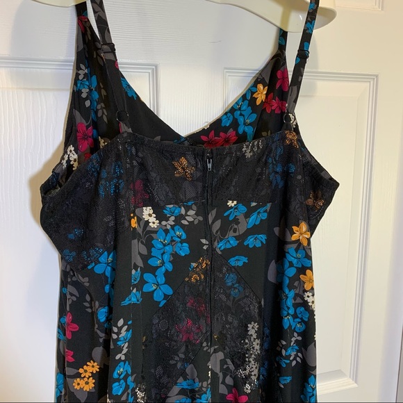 Torrid NWOT Adjustable Straps Black Dress Size 4 X - Picture 5 of 6